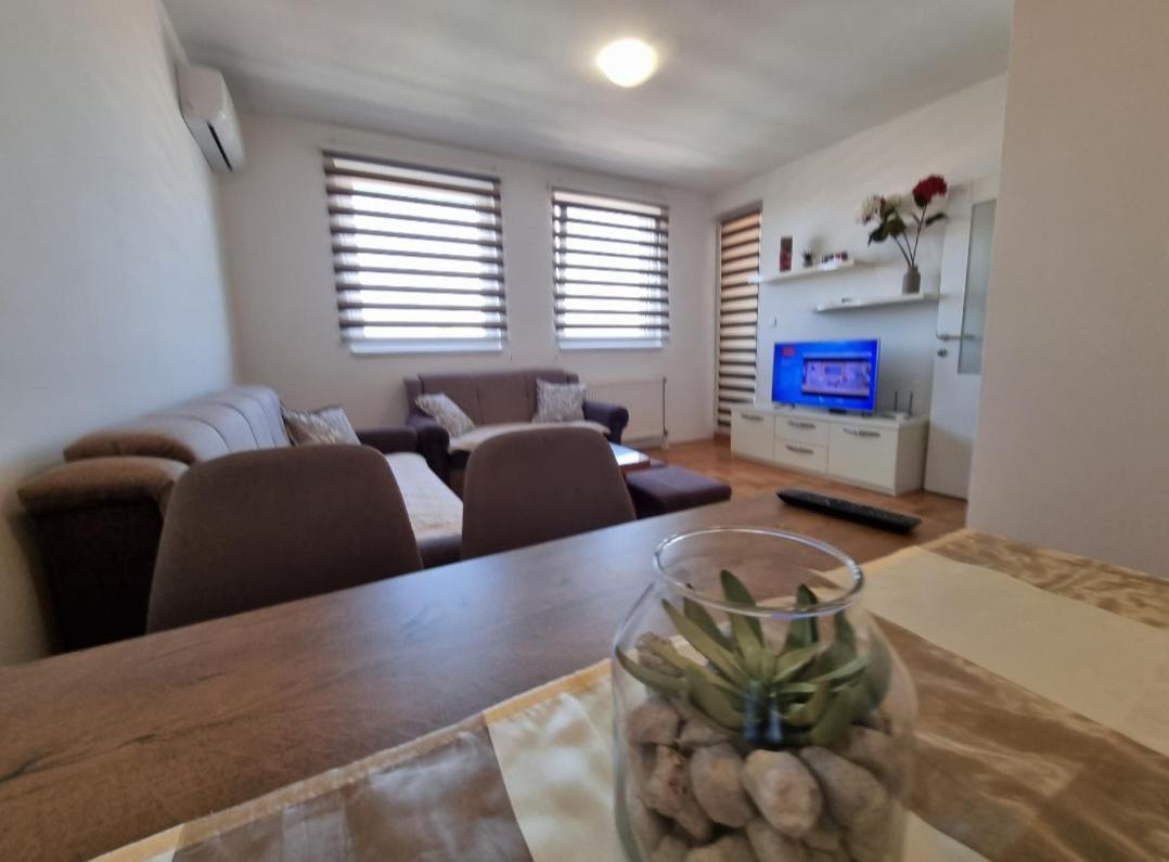 Apartman Moskva Bijeljina Apartment Ngoại thất bức ảnh